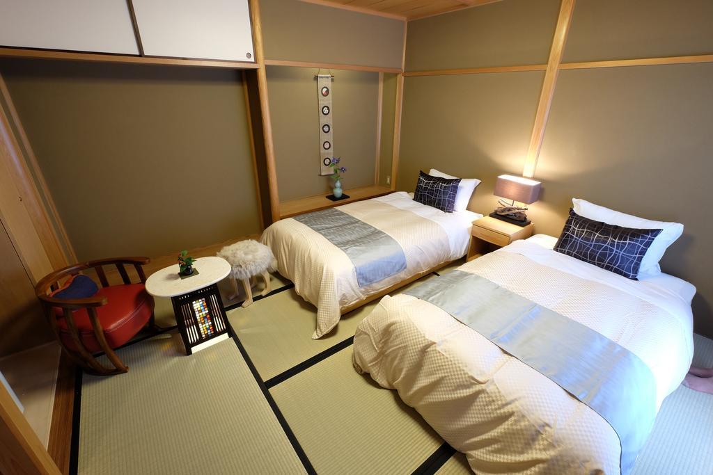 Miyagawacho Yoshii Quioto Quarto foto